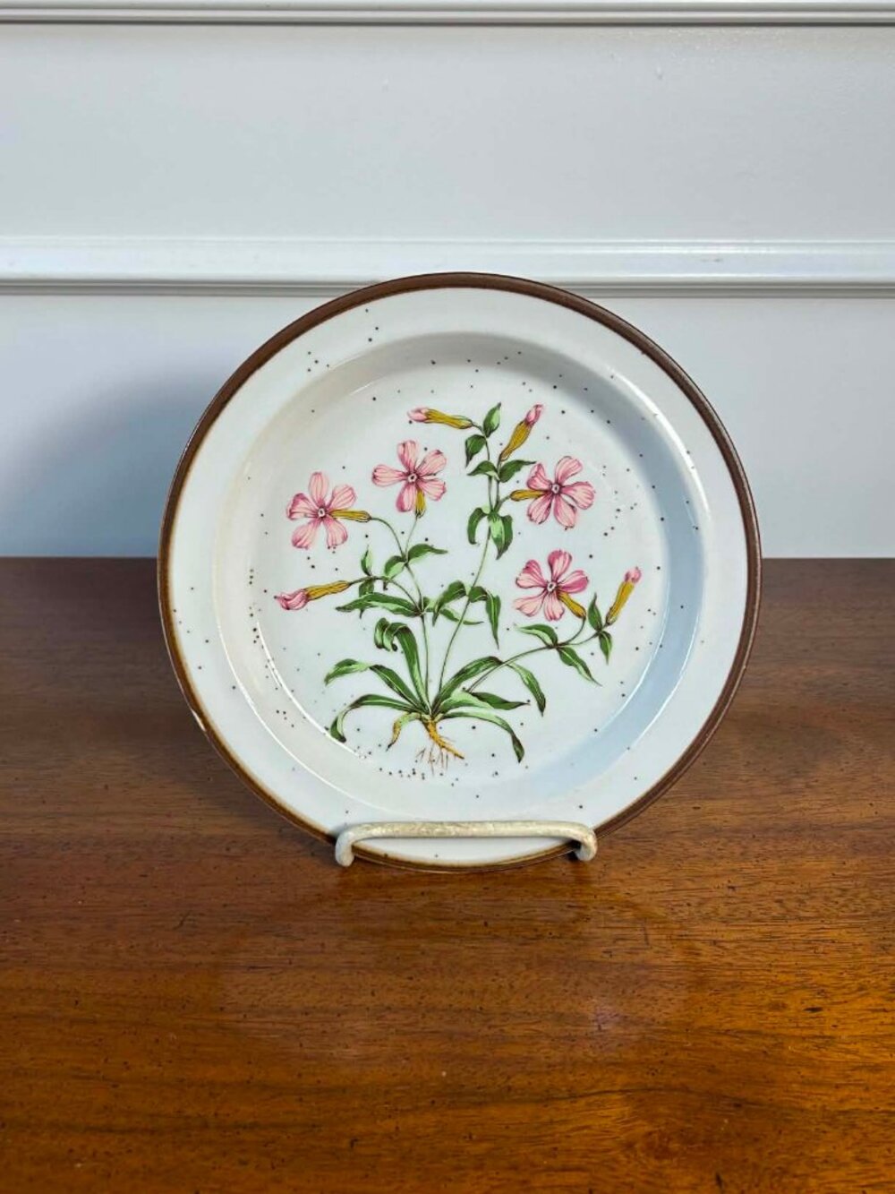 Japanese speckled stoneware wild pink salad plate - Picture 2 of 9